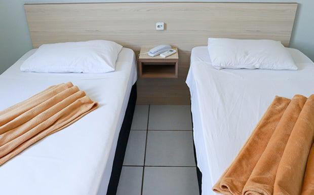 Hotel Renata Tubarão Eksteriør bilde